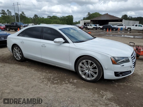 2014 Audi A8 3.0T z VIN WAURGAFD6EN004841, wystawiony jako Copart lot #51474005 z przebiegiem 214 588 mil mil oraz Szkoda całkowita • Salvage title. Historia ofert i sprzedaży dostępna na DreamBid. Obrazek 4.