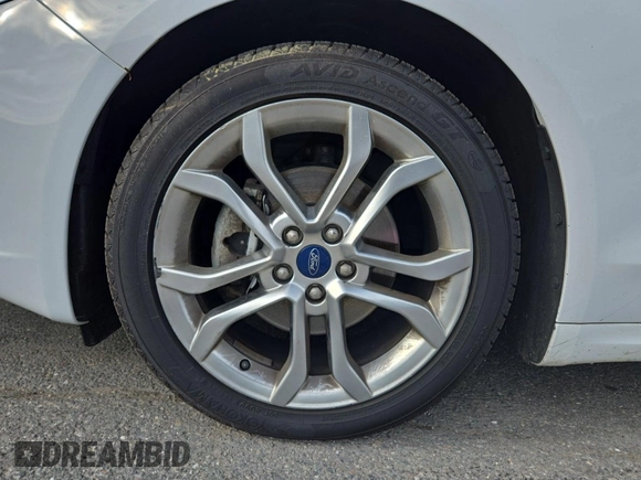2020 Ford Fusion SEL with VIN 3FA6P0CD1LR154201, listed as a IAAI auction lot 42715761 with 99,448 mi miles and . Bid and sale history available at DreamBid. Image 33.