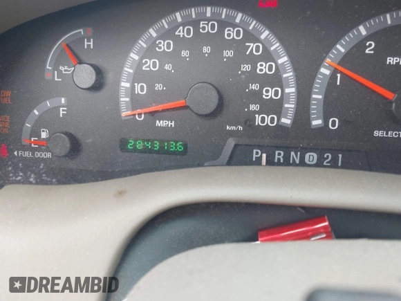 2002 Ford F-150 XLT with VIN 1FTRW08L02KA72005, listed as a IAAI auction lot 41723821 with 284,313 mi miles. Bid and sale history available at carsss.com. Image 7.