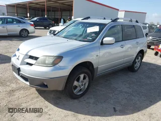 2003 Mitsubishi Outlander XLS with VIN JA4LZ41G03U104498, listed as a IAAI auction lot 41725675 with 189,509 mi miles. Bid and sale history available at carsss.com. Image 2.
