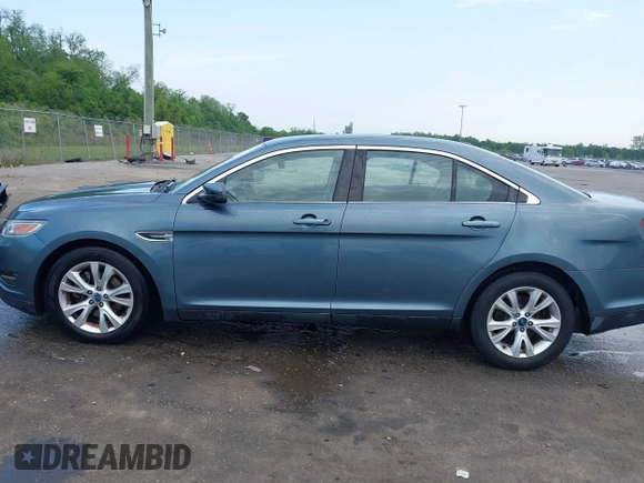 2010 Ford Taurus SEL with VIN 1FAHP2EW3AG106982, listed as a IAAI auction lot 42071615 with 186,515 mi miles and . Bid and sale history available at carsss.com. Image 14.