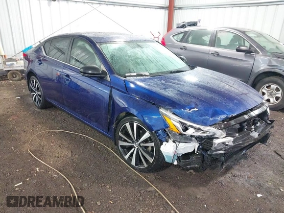 2019 Nissan Altima SR with VIN 1N4BL4CV8KC255940, listed as a IAAI auction lot 41795716 with 22,030 mi miles and . Bid and sale history available at DreamBid. Image 1.