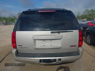 2009 GMC Yukon SLT w/4SB with VIN 1GKFC33029R273453, listed as a IAAI auction lot 41843277 with 194,684 mi miles. Bid and sale history available at carsss.com. Image 16.