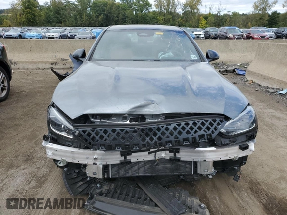2024 Mercedes-Benz C 300 z VIN W1KAF4HB5RR184236, wystawiony jako Copart lot #72725194 z przebiegiem Nie podano mil oraz Szkoda całkowita • Salvage title. Historia ofert i sprzedaży dostępna na DreamBid. Obrazek 5.