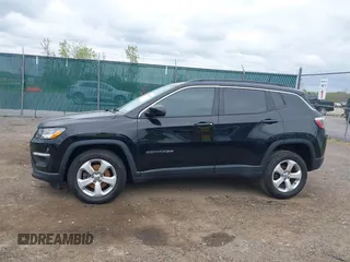 2018 Jeep Compass Altitude z VIN 3C4NJDBBXJT199927, wystawiony jako IAAI lot #42182460 z przebiegiem 93 535 mil mil oraz . Historia ofert i sprzedaży dostępna na DreamBid. Obrazek 14.