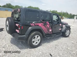 2019 Jeep Wrangler Unlimited Sport with VIN 1C4HJXDG1KW510325, listed as a Copart auction lot 61124375 with 73,358 mi miles and Salvage title. Bid and sale history available at DreamBid. Image 3.