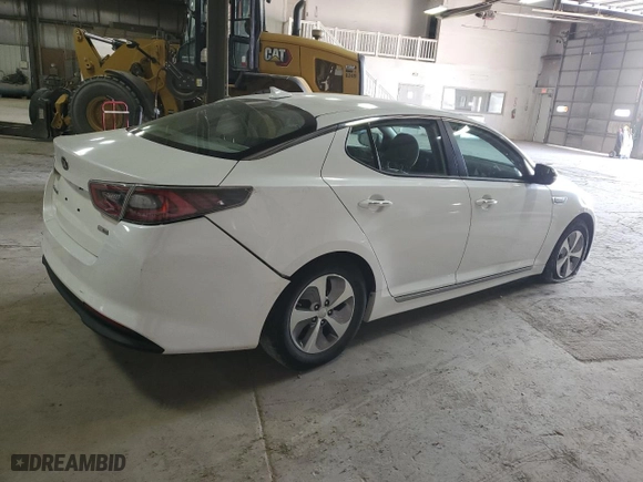 2015 Kia Optima Hybrid with VIN KNAGM4ADXF5084641, listed as a Copart auction lot 53036035 with 135,876 mi miles and Clean Title. Bid and sale history available at carsss.com. Image 3.