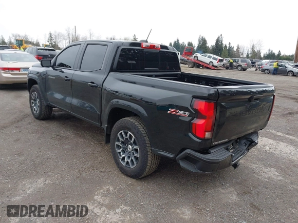 2024 Chevrolet Colorado 4WD Z71 with VIN 1GCPTDEK5R1196760, listed as a IAAI auction lot 41805734 with 5,252 mi miles. Bid and sale history available at carsss.com. Image 3.