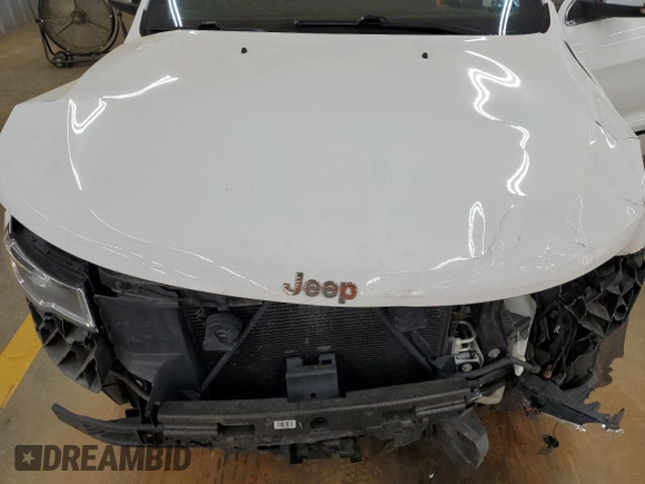 2020 Jeep Grand Cherokee Limited z VIN 1C4RJFBG6LC232817, wystawiony jako Copart lot #55255475 z przebiegiem 84 958 mil mil oraz Czysty tytuł • Clean title. Historia ofert i sprzedaży dostępna na DreamBid. Obrazek 12.