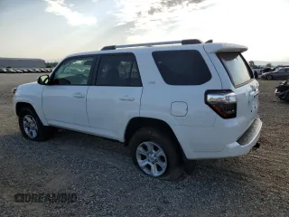 2024 Toyota 4Runner SR5 z VIN JTEMU5JR5R6292041, wystawiony jako Copart lot #59817895 z przebiegiem 9 451 mil mil oraz Szkoda całkowita • Salvage title. Historia ofert i sprzedaży dostępna na DreamBid. Obrazek 2.