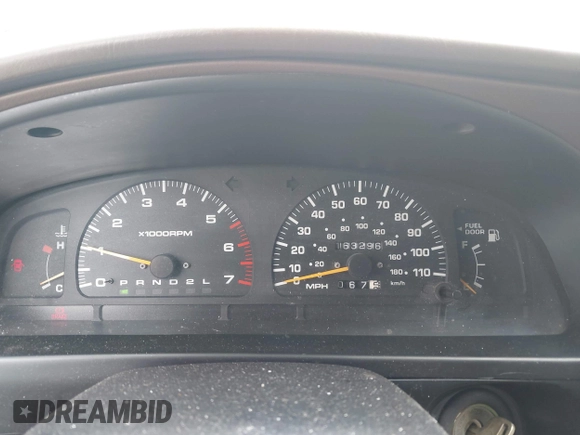 1998 Toyota 4Runner with VIN JT3GM84R5W0031171, listed as a IAAI auction lot 41989920 with 163,296 mi miles and . Bid and sale history available at DreamBid. Image 7.
