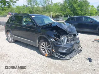 2018 Volkswagen Tiguan SEL z VIN 3VV3B7AX4JM073500, wystawiony jako IAAI lot #42279184 z przebiegiem Nie podano mil oraz . Historia ofert i sprzedaży dostępna na DreamBid. Obrazek 1.