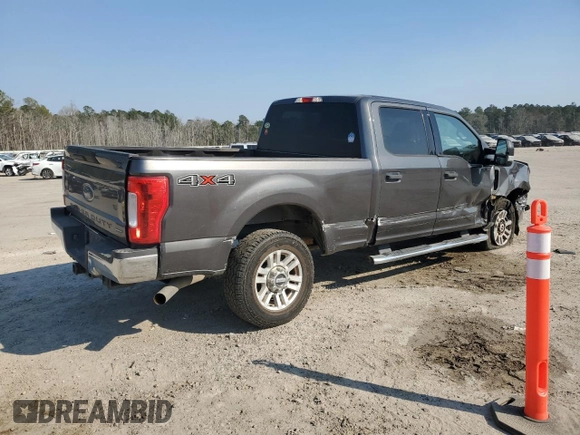 2017 Ford Super Duty F-250 SRW Lariat with VIN 1FT7W2B63HEC64659, listed as a Copart auction lot 46911295 with 147,237 mi miles and Salvage Title. Bid and sale history available at carsss.com. Image 3.