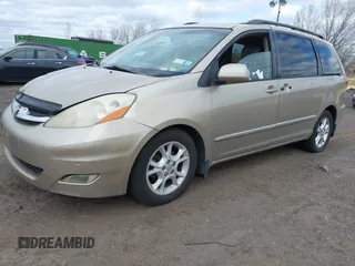 2006 Toyota Sienna XLE with VIN 5TDZA22C76S393704, listed as a IAAI auction lot 42062448 with 170,735 mi miles. Bid and sale history available at carsss.com. Image 2.