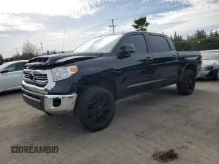 2017 Toyota Tundra 2WD SR5 with VIN 5TFEM5F13HX121163, listed as a Copart auction lot 45580715 with 72,137 mi miles and Salvage Title. Bid and sale history available at carsss.com. Image 1.