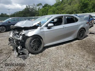 2021 Toyota Camry XSE z VIN 4T1K61AK9MU615752, wystawiony jako Copart lot #56782245 z przebiegiem 116 463 mil mil oraz Nie do naprawy • Non repairable. Historia ofert i sprzedaży dostępna na DreamBid. Obrazek 1.