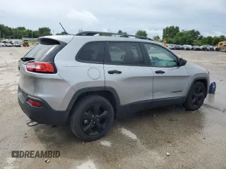 2017 Jeep Cherokee Altitude z VIN 1C4PJLAB1HW508600, wystawiony jako Copart lot #65481725 z przebiegiem 120 517 mil mil oraz Czysty tytuł • Clean title. Historia ofert i sprzedaży dostępna na DreamBid. Obrazek 3.