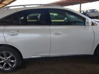 2010 Lexus RX 350 z VIN JTJZK1BA4A2408596, wystawiony jako IAAI lot #42336866 z przebiegiem 103 617 mil mil oraz . Historia ofert i sprzedaży dostępna na DreamBid. Obrazek 14.