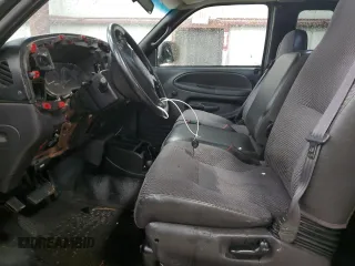 2001 Dodge 1500 with VIN 3B7HC13Y41M575749, listed as a Copart auction lot 52091995 with 228,308 mi miles and Salvage Title. Bid and sale history available at carsss.com. Image 7.