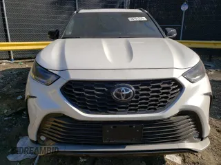 2021 Toyota Highlander XSE with VIN 5TDJZRBH9MS128001, listed as a Copart auction lot 46701225 with 17,887 mi miles and Salvage title. Bid and sale history available at DreamBid. Image 5.