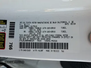 2024 Toyota Tacoma SR5 z VIN 3TMLB5JN0RM008107, wystawiony jako Copart lot #55326695 z przebiegiem 12 722 mil mil oraz Szkoda całkowita • Salvage title. Historia ofert i sprzedaży dostępna na DreamBid. Obrazek 13.
