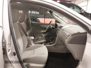 2009 Toyota Corolla with VIN 1NXBU40E69Z129314, listed as a IAAI auction lot 41718098 with 170,739 mi miles. Bid and sale history available at carsss.com. Image 5.