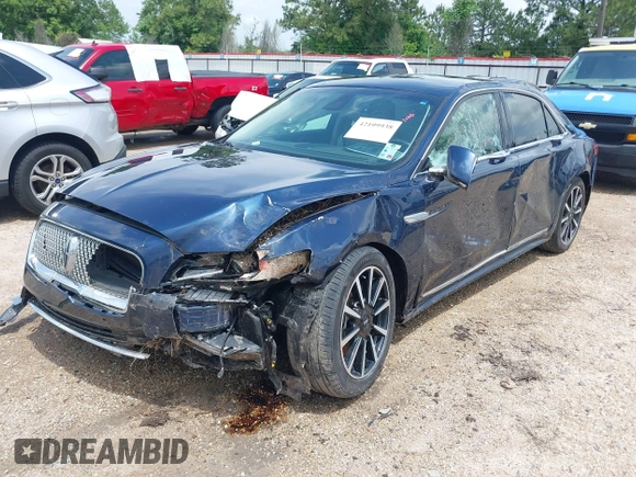 2017 Lincoln Continental Reserve with VIN 1LN6L9RP9H5602332, listed as a IAAI auction lot 42109938 with 113,549 mi miles and . Bid and sale history available at DreamBid. Image 2.