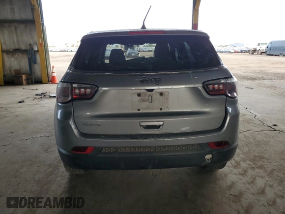 2023 Jeep Compass Sport с VIN 3C4NJDANXPT557094, выставлен на аукционе Copart как лот 84733764 с пробегом Не указан миль и Списание • Salvage title. История ставок и продаж доступна на DreamBid. Изображение 6.