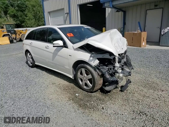 2011 Mercedes-Benz R 350 with VIN 4JGCB2FEXBA128759, listed as a Copart auction lot 74348994 with 116,892 mi miles and Salvage title. Bid and sale history available at DreamBid. Image 11.