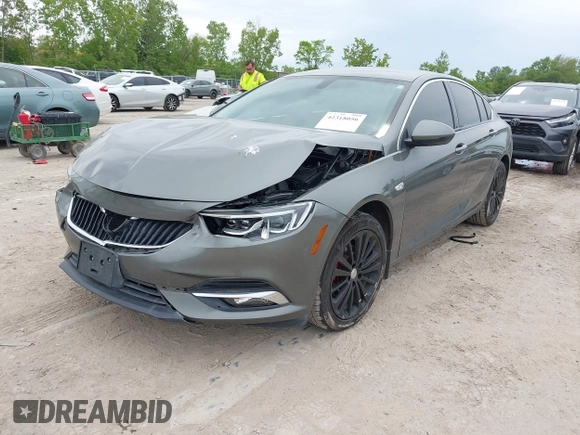 2019 Buick Regal Essence with VIN W04GP6SX6K1009087, listed as a IAAI auction lot 42318056 with 67,460 mi miles and . Bid and sale history available at DreamBid. Image 2.