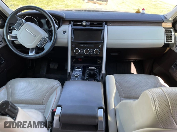 2017 Land Rover Discovery HSE Luxury with VIN SALRHBBV7HA028655, listed as a Copart auction lot 80889354 with 78,686 mi miles and Clean Title. Bid and sale history available at DreamBid. Image 9.