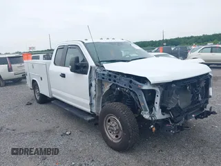 2022 Ford F-250 XL with VIN 1FD7X2A60NEF34999, listed as a IAAI auction lot 42282243 with 34,694 mi miles and . Bid and sale history available at DreamBid. Image 1.