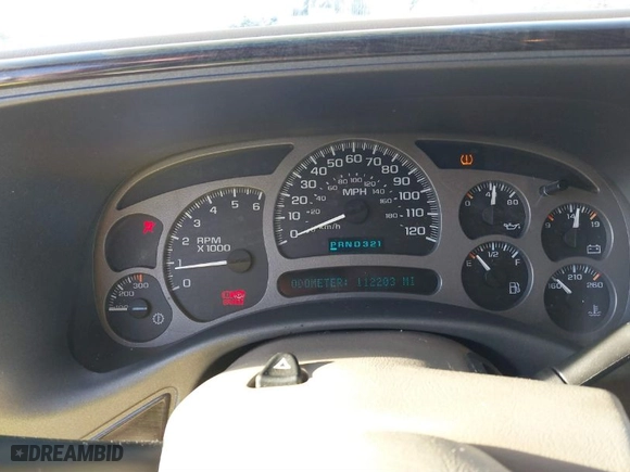 2005 GMC Yukon Denali with VIN 1GKEK63U45J175021, listed as a IAAI auction lot 41565852 with 112,203 mi miles. Bid and sale history available at carsss.com. Image 7.
