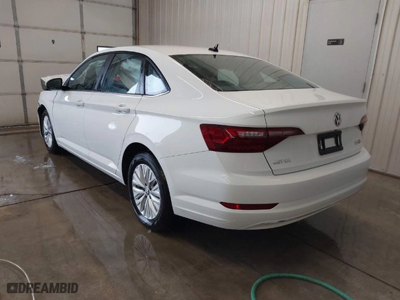 2020 Volkswagen Jetta S with VIN 3VWN57BU3LM091943, listed as a IAAI auction lot 41292319 with 83,995 mi miles. Bid and sale history available at carsss.com. Image 3.