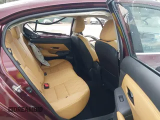 2024 Nissan Sentra SV z VIN 3N1AB8CV1RY353597, wystawiony jako IAAI lot #41923719 z przebiegiem 2 852 mil mil oraz . Historia ofert i sprzedaży dostępna na DreamBid. Obrazek 8.