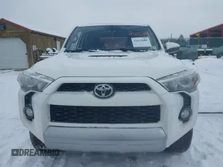 2018 Toyota 4Runner SR5 with VIN JTEBU5JR9J5519118, listed as a IAAI auction lot 41622686 with 92,178 mi miles. Bid and sale history available at carsss.com. Image 12.