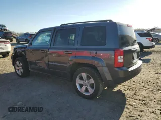 2017 Jeep Patriot Latitude with VIN 1C4NJPFB4HD102927, listed as a Copart auction lot 49469325 with 84,335 mi miles and Salvage Title. Bid and sale history available at DreamBid. Image 2.