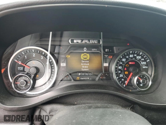2020 Ram 1500 Big Horn z VIN 1C6SRFFT7LN265273, wystawiony jako Copart lot #51656495 z przebiegiem 69 379 mil mil oraz Szkoda całkowita • Salvage title. Historia ofert i sprzedaży dostępna na DreamBid. Obrazek 9.