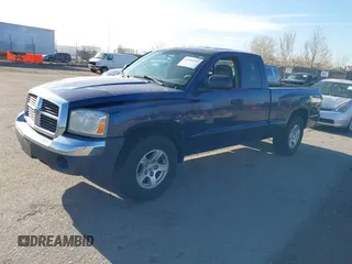 2005 Dodge Dakota SLT with VIN 1D7HW42N15S365967, listed as a IAAI auction lot 41798935 with 220,243 mi miles and . Bid and sale history available at DreamBid. Image 2.