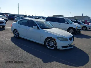 2011 BMW 3 Series 335d z VIN WBAPN7C59BA782101, wystawiony jako IAAI lot #41566324 z przebiegiem 156 918 mil mil oraz . Historia ofert i sprzedaży dostępna na DreamBid. Obrazek 1.