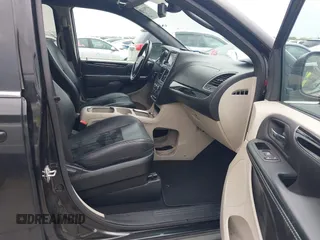 2018 Dodge Grand Caravan SXT z VIN 2C4RDGCGXJR298710, wystawiony jako IAAI lot #41933213 z przebiegiem 259 904 mil mil oraz . Historia ofert i sprzedaży dostępna na DreamBid. Obrazek 5.