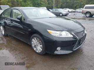 2015 Lexus ES 330 with VIN JTHBK1GG0F2184699, listed as a IAAI auction lot 40444597 with Not Provided miles and . Bid and sale history available at DreamBid. Image 1.