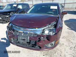 2011 Ford Fusion SE with VIN 3FAHP0HA1BR241568, listed as a IAAI auction lot 41581285 with 137,237 mi miles. Bid and sale history available at carsss.com. Image 6.