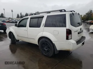 2008 Nissan Pathfinder LE with VIN 5N1BR18B98C611824, listed as a Copart auction lot 78617774 with 197,116 mi miles and Salvage Title. Bid and sale history available at carsss.com. Image 2.