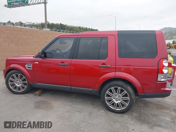 2013 Land Rover LR4 Lux with VIN SALAK2D48DA675207, listed as a IAAI auction lot 42053604 with 110,236 mi miles and . Bid and sale history available at DreamBid. Image 14.