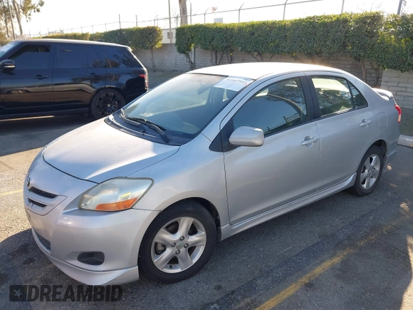 2007 Toyota Yaris with VIN JTDBT923771127215, listed as a IAAI auction lot 41647533 with 207,248 mi miles. Bid and sale history available at carsss.com. Image 19.