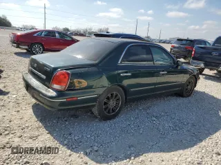 2001 Hyundai XG with VIN KMHFU45D81A097019, listed as a Copart auction lot 43586015 with 198,459 mi miles and Clean Title. Bid and sale history available at carsss.com. Image 3.
