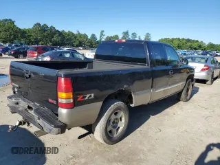 2003 GMC Sierra 1500 SLT z VIN 2GTEK19T831202788, wystawiony jako Copart lot #57964195 z przebiegiem Nie podano mil oraz Czysty tytuł • Clean title. Historia ofert i sprzedaży dostępna na DreamBid. Obrazek 3.