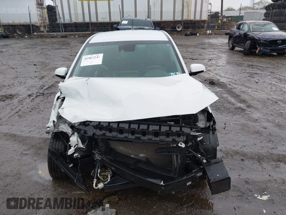 2019 Hyundai Kona SE with VIN KM8K1CAA3KU365164, listed as a IAAI auction lot 41967249 with 46,820 mi miles. Bid and sale history available at carsss.com. Image 13.