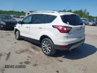 2018 Ford Escape Titanium с VIN 1FMCU9J96JUD11473, выставлен на аукционе IAAI как лот 42402996 с пробегом 110 388 миль миль и . История ставок и продаж доступна на DreamBid. Изображение 3.